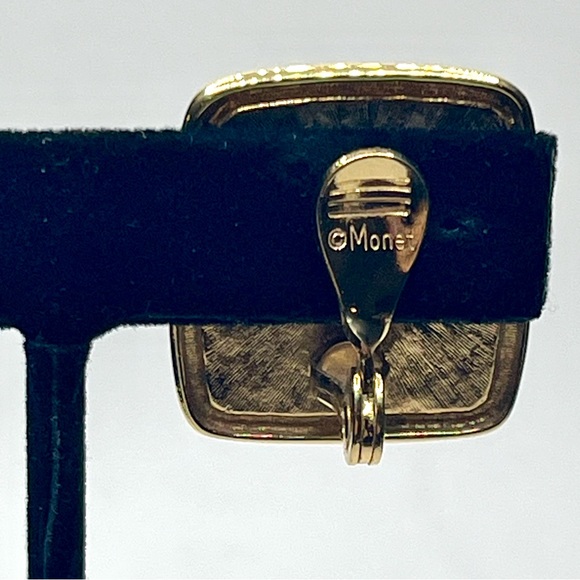 Vintage Monet Red Enamel Square Clip On Earrings Gold Tone - Picture 8 of 10